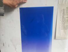 漸變玻璃廠家批發(fā)